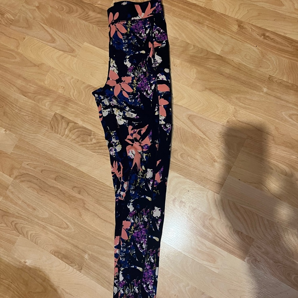 PopFit the Leggings with Pockets Floral Leggings MultiColored Medium